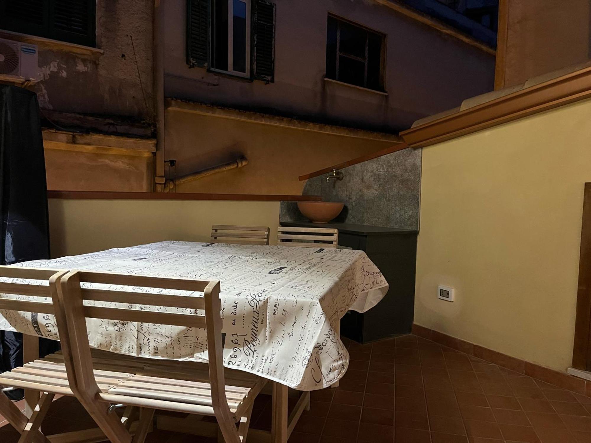 Maquedino Holiday Home & Terrace - Cozy Central Loft Palermo Dış mekan fotoğraf