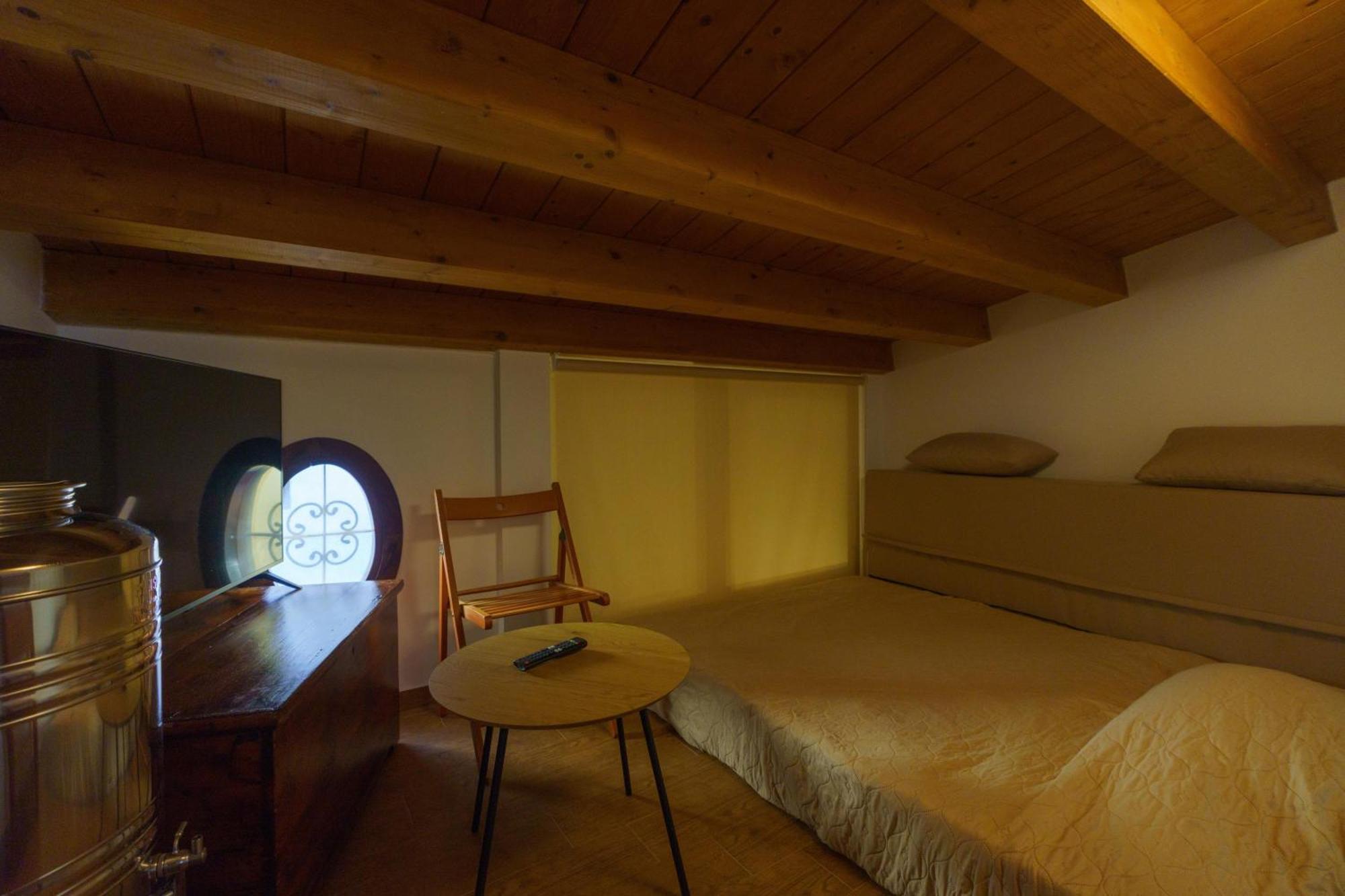 Maquedino Holiday Home & Terrace - Cozy Central Loft Palermo Dış mekan fotoğraf